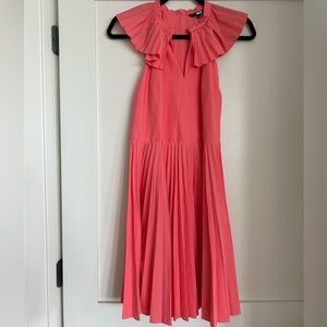 Tara Jarmon | Fan Dress | $508 MSRP